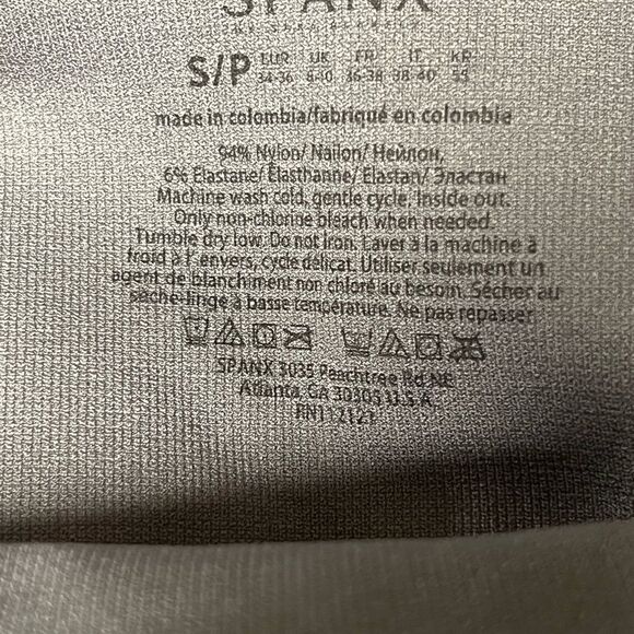 NWT SPANX Sage Camo Cropped Lamn Leggings Sz S 2-4 - Picture 5 of 5